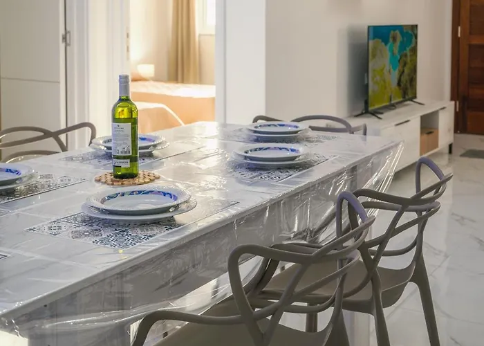 Lejlighed Comfort - Steps From Amenities San Pawl il-Baħar