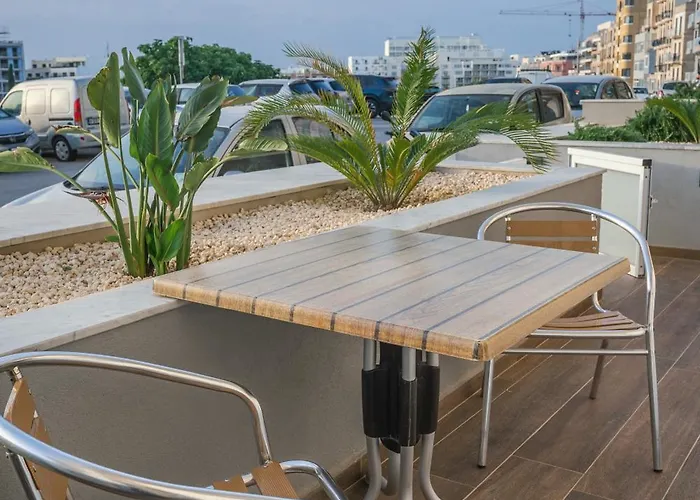 Comfort - Steps From Amenities San Pawl il-Baħar