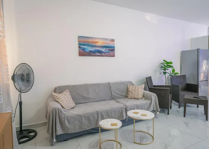 Lejlighed Comfort - Steps From Amenities