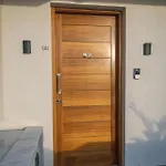 Comfort - Steps From Amenities