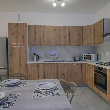 Comfort - Steps From Amenities Apartment St. Paul's Bay